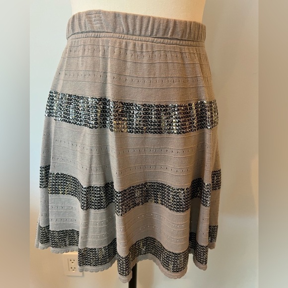 BCBGMaxAzria sequin skirt - Picture 12 of 12